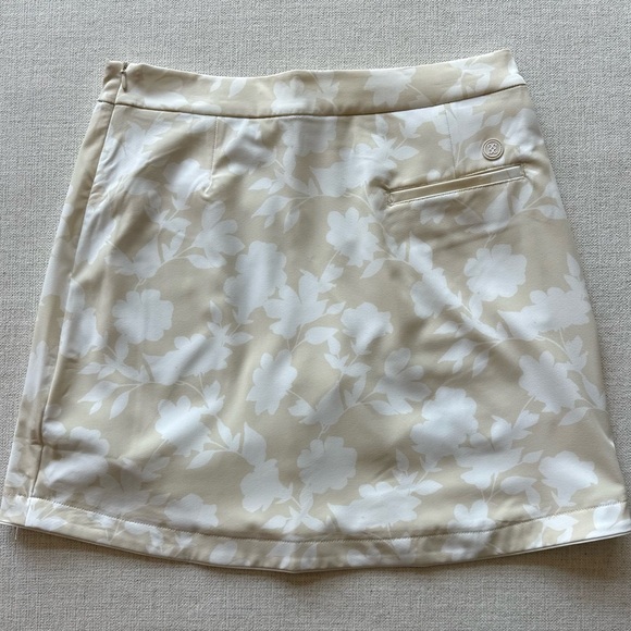 G/FORE White and Cream Floral Mini Skirt - Picture 5 of 8